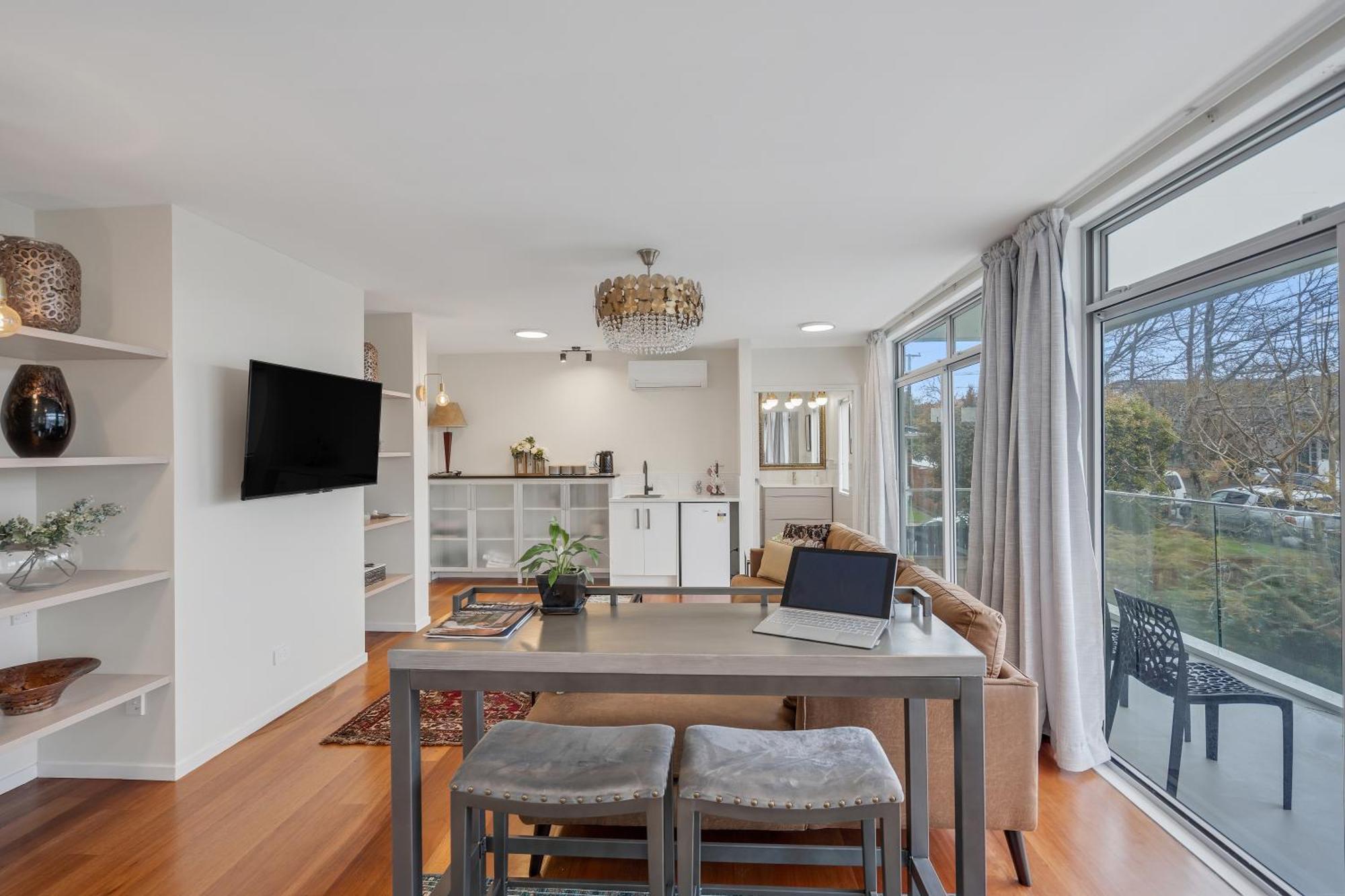 Bed & Breakfast The Bays 5*