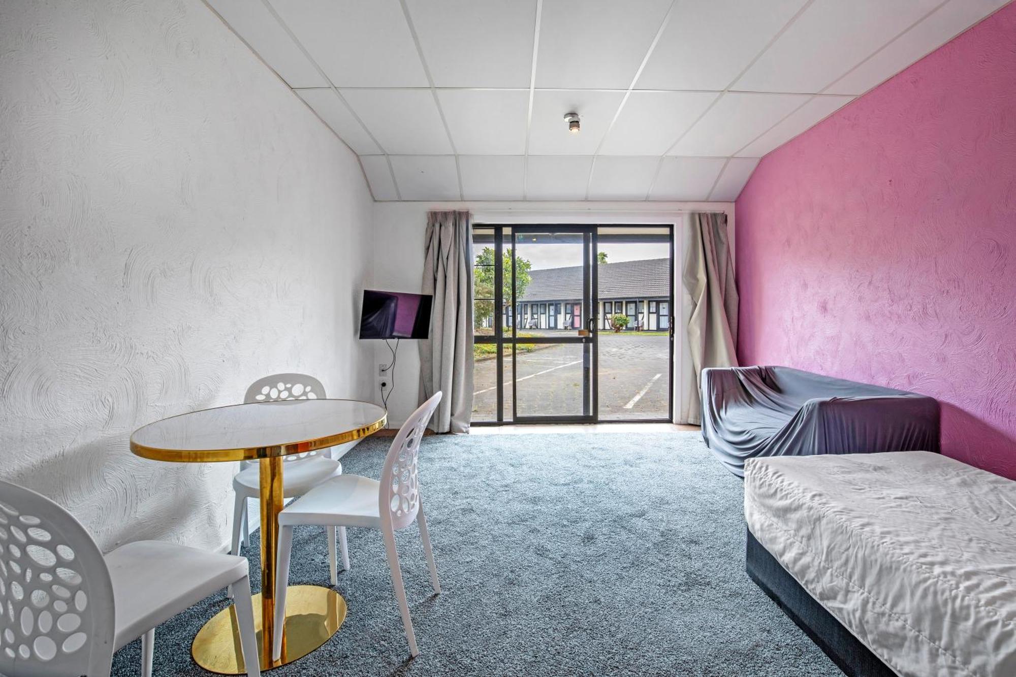 Motel Oakwood Manor Motor
