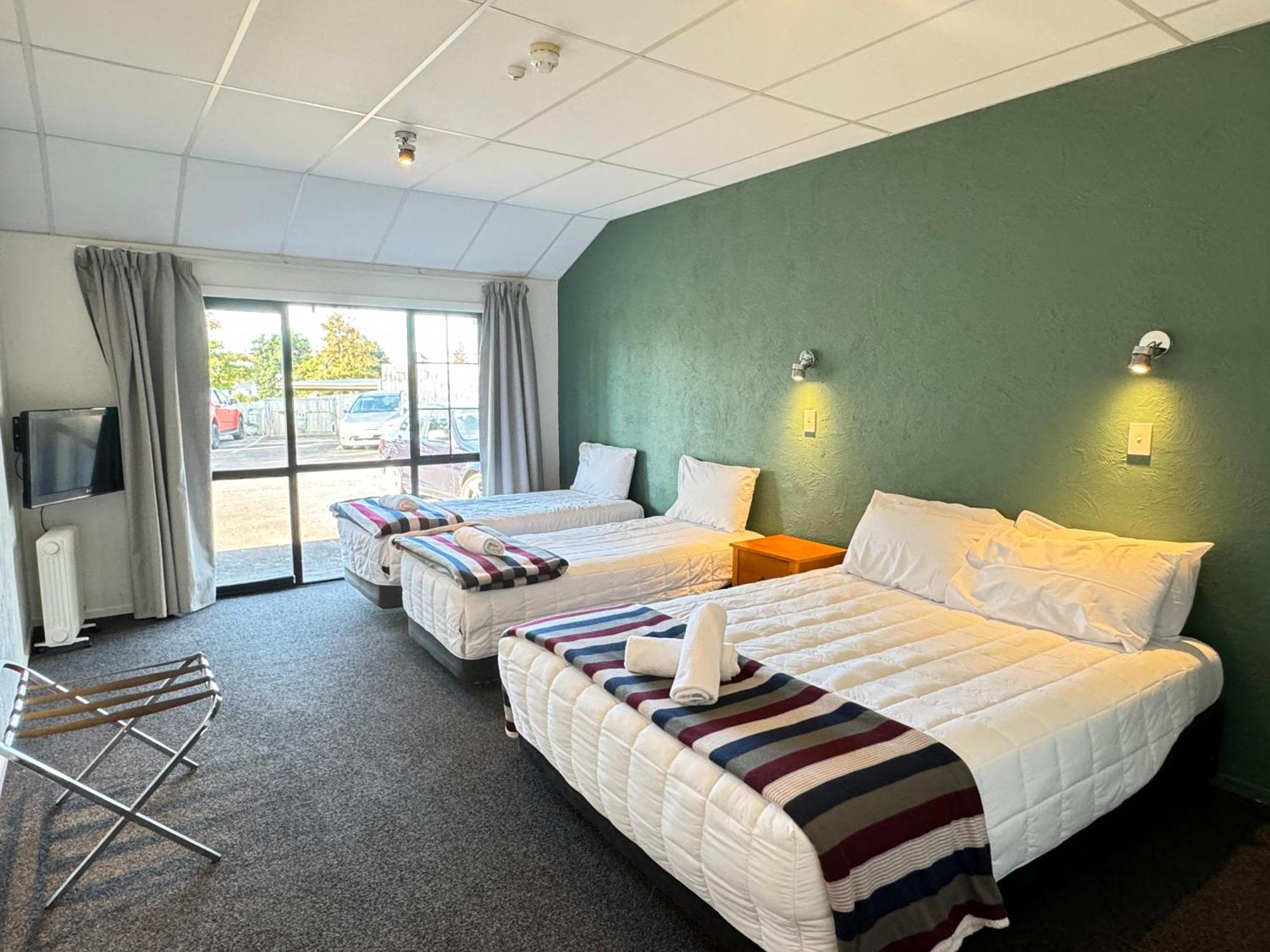 Oakwood Manor Motor 3* Auckland