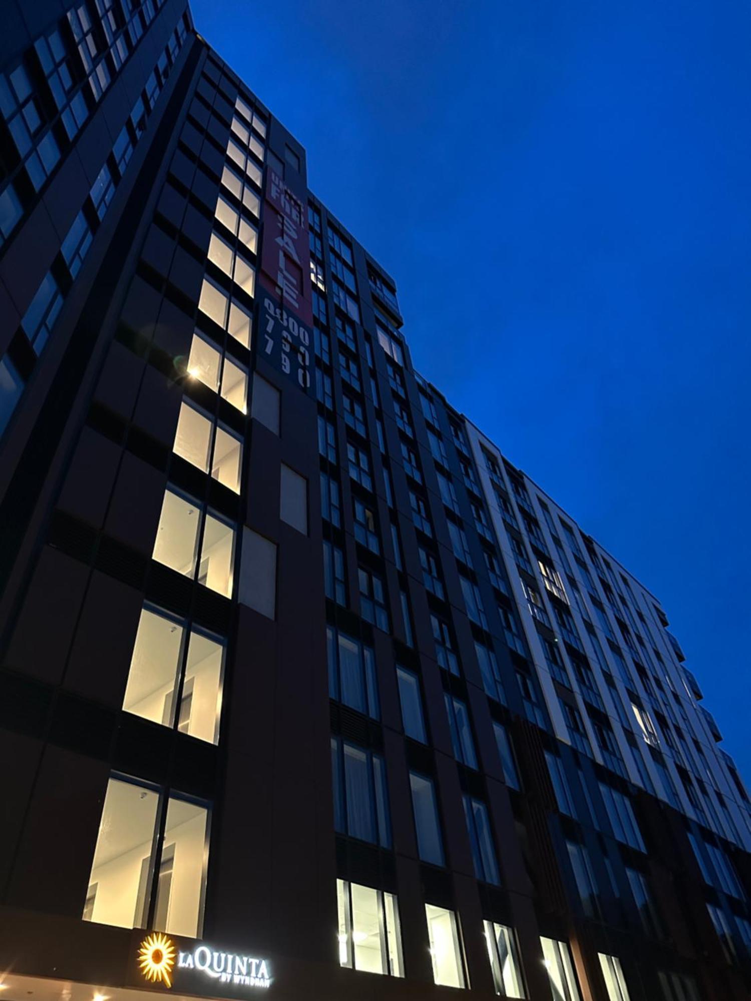 Apartment Rooftop