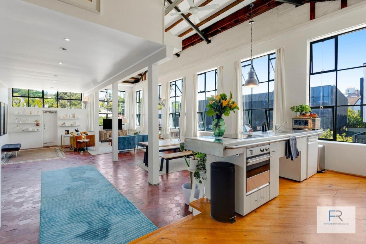 New York Style Loft Apartment *