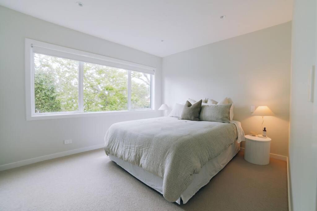 The Devonport Retreat Apartment