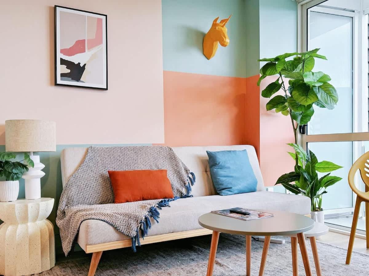 New & Modern Stylish 2br Vs Aircon In The Next To Park Apartment