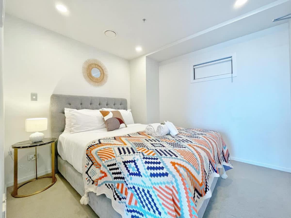 Apartment Cityscape Bliss Aircon 1br Living Auckland