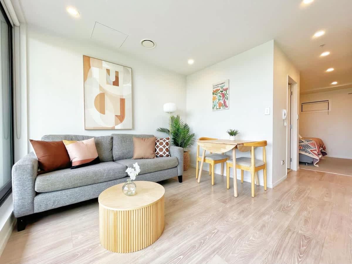 Cityscape Bliss Aircon 1br Living * Auckland