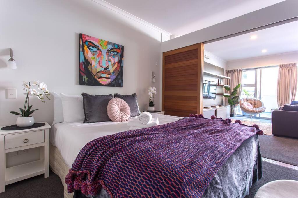 Warm & Inviting Spacious 1br * Auckland