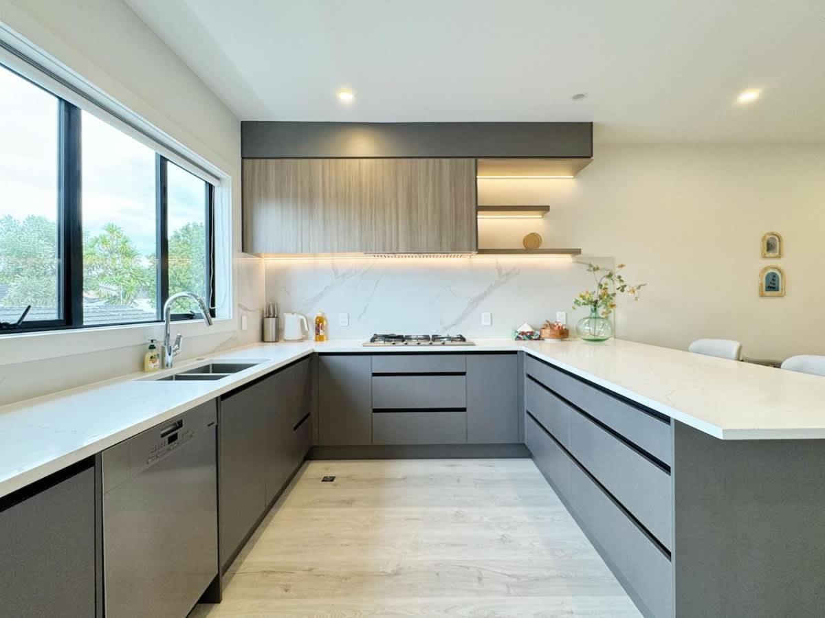 A Away From - Luxury 4beds Asb Showgrounds & Cornwall Park * Auckland