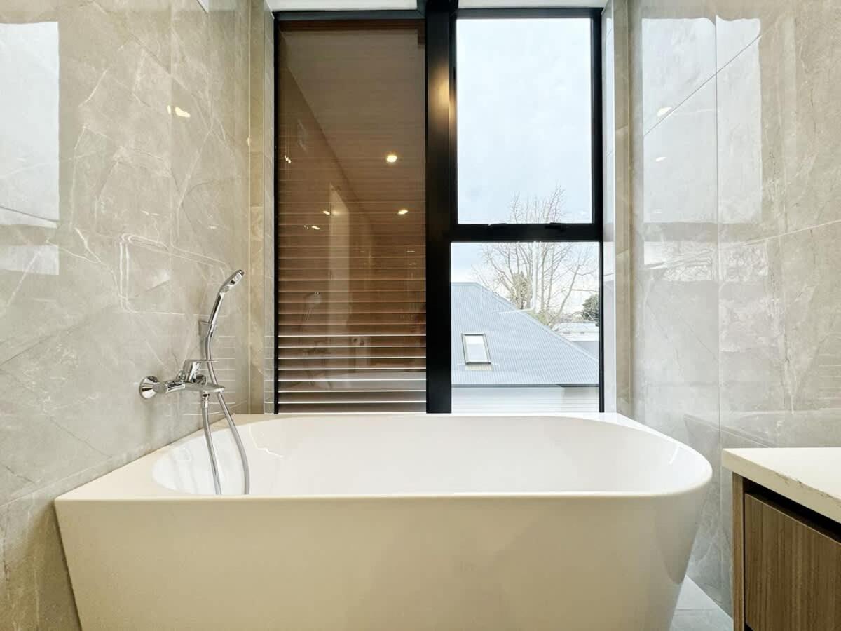 A Away From - Luxury 4beds Asb Showgrounds & Cornwall Park *