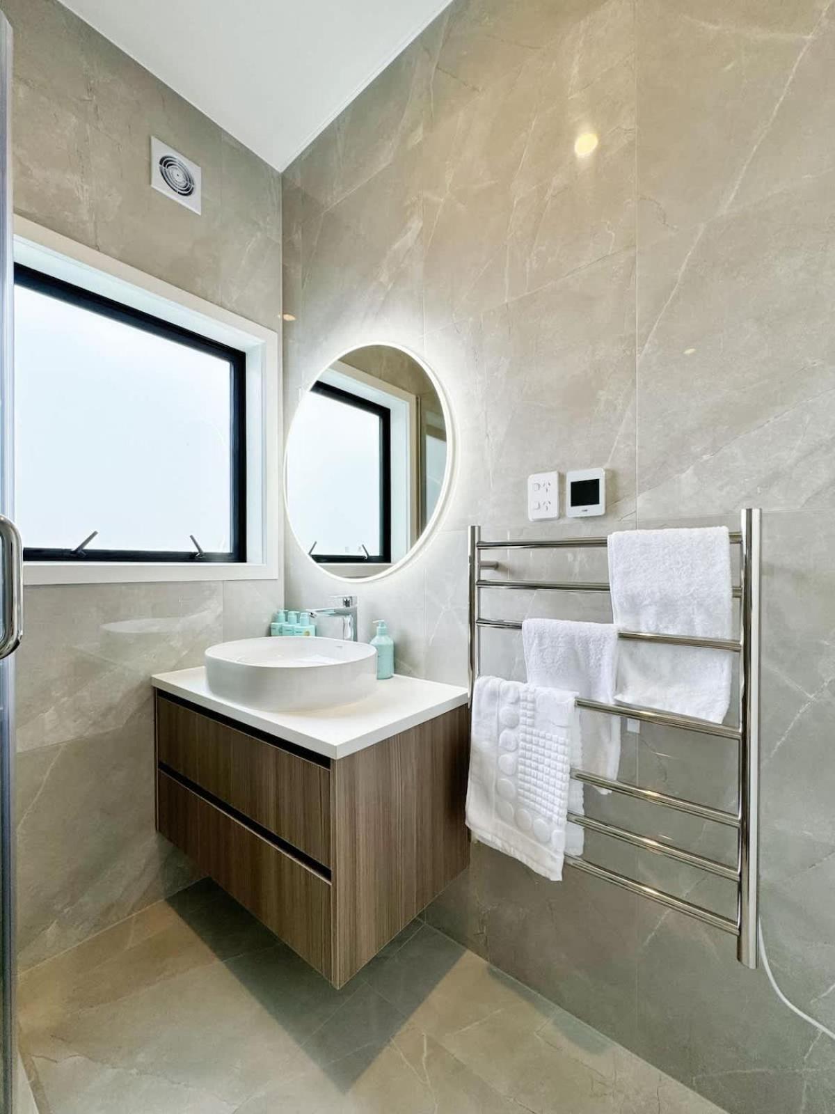 A Away From - Luxury 4beds Asb Showgrounds & Cornwall Park Holiday home