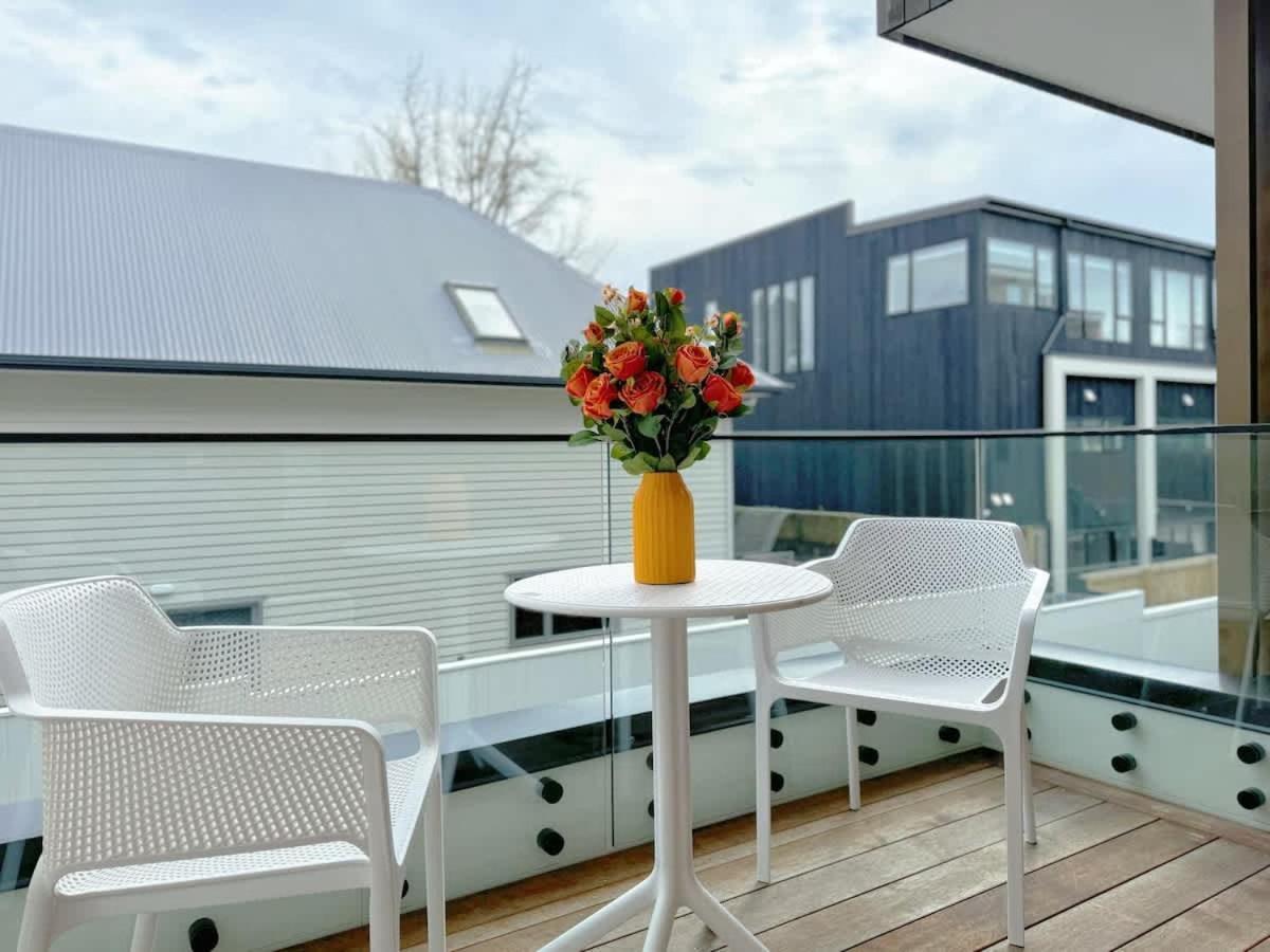 A Away From - Luxury 4beds Asb Showgrounds & Cornwall Park * Auckland