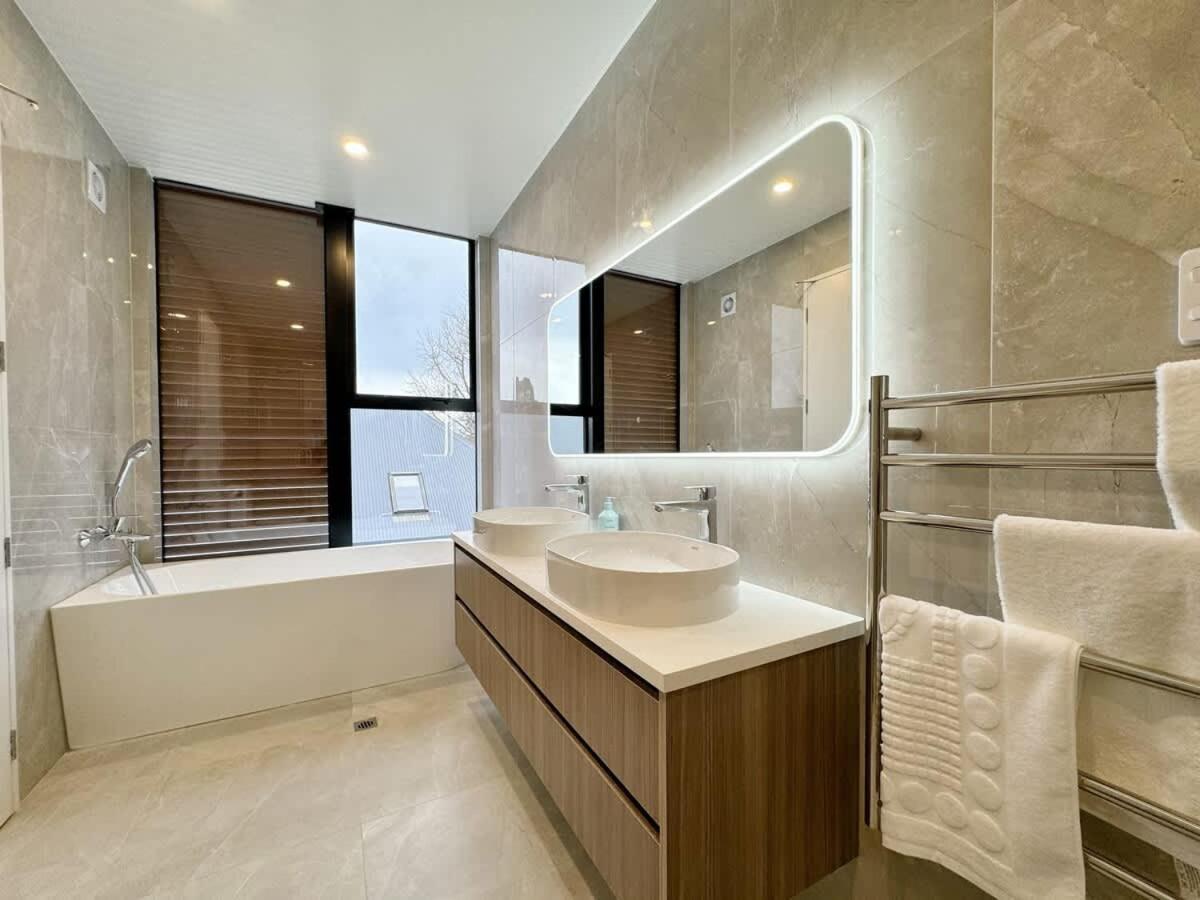 A Away From - Luxury 4beds Asb Showgrounds & Cornwall Park Holiday home Auckland