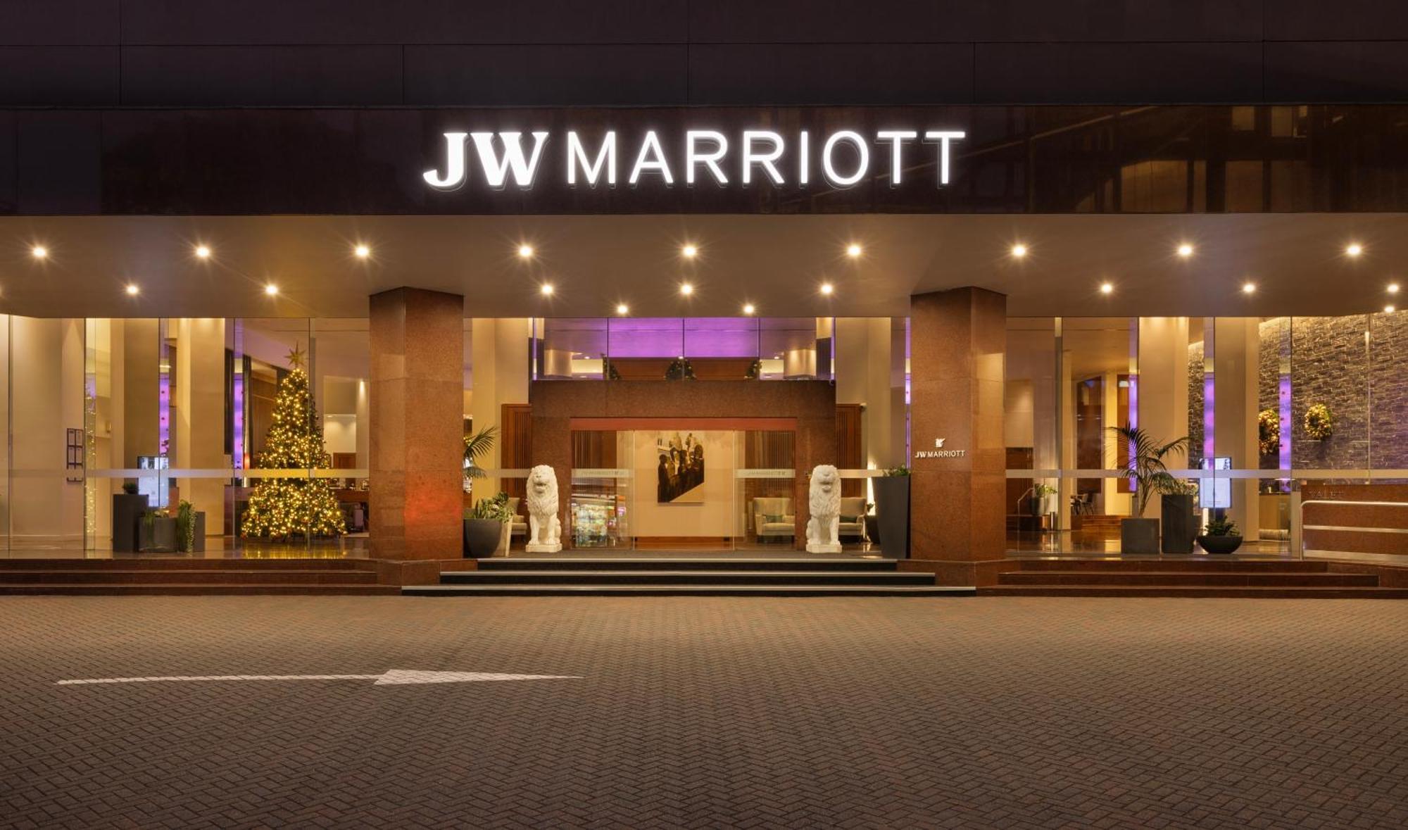 Jw Marriott Hotel 5*