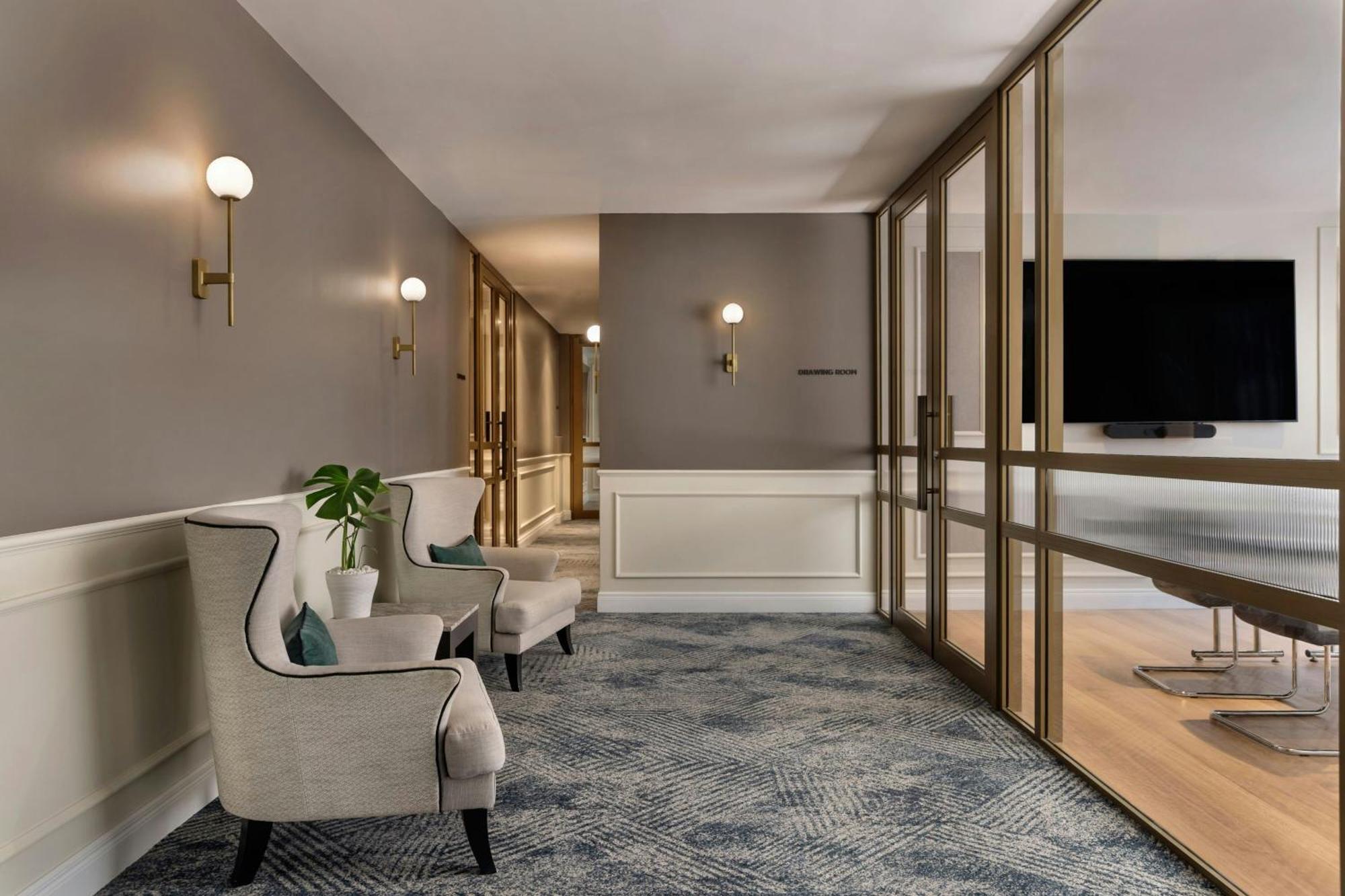 Jw Marriott 5*
