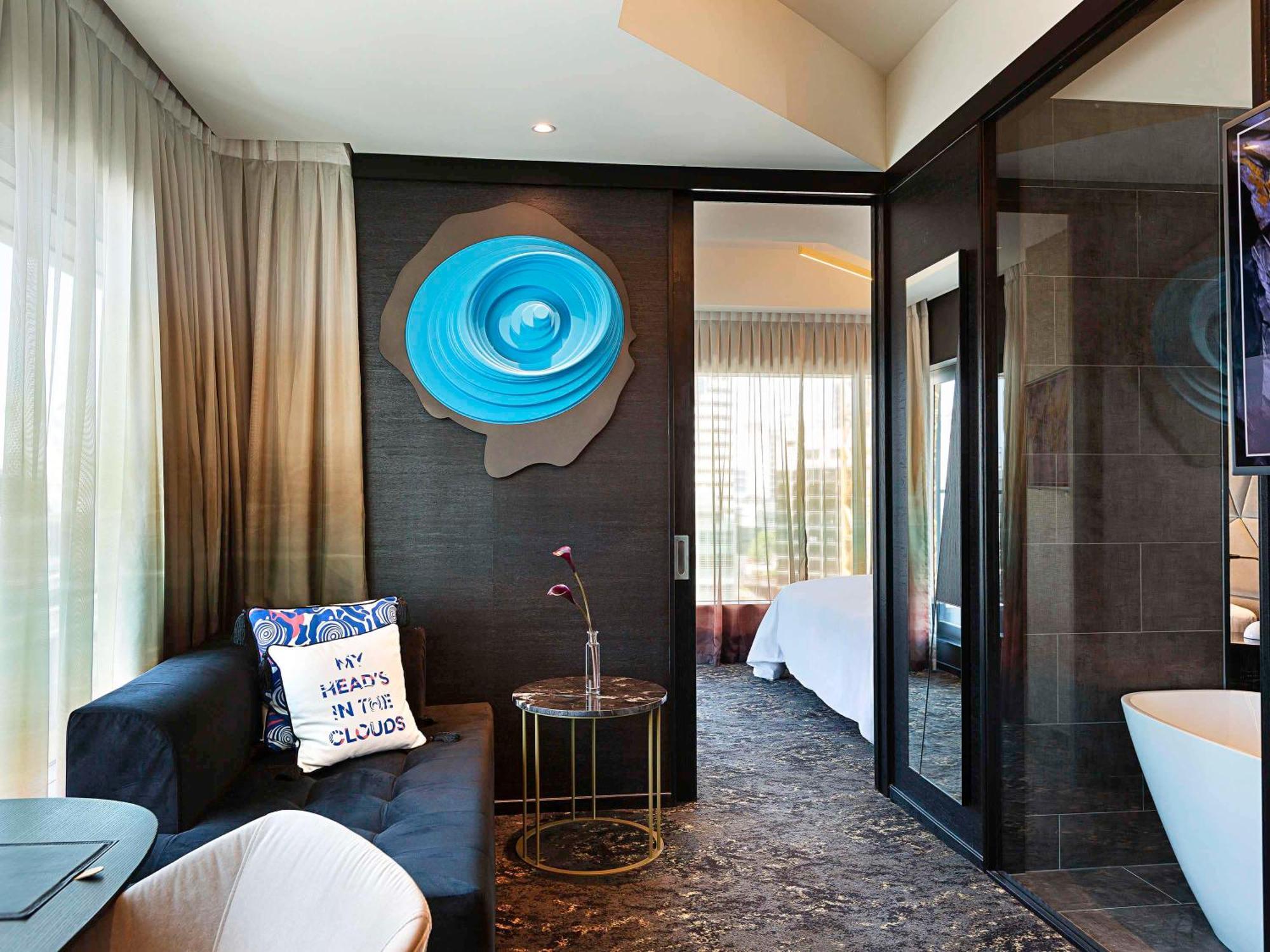 Hotel So/ 5*