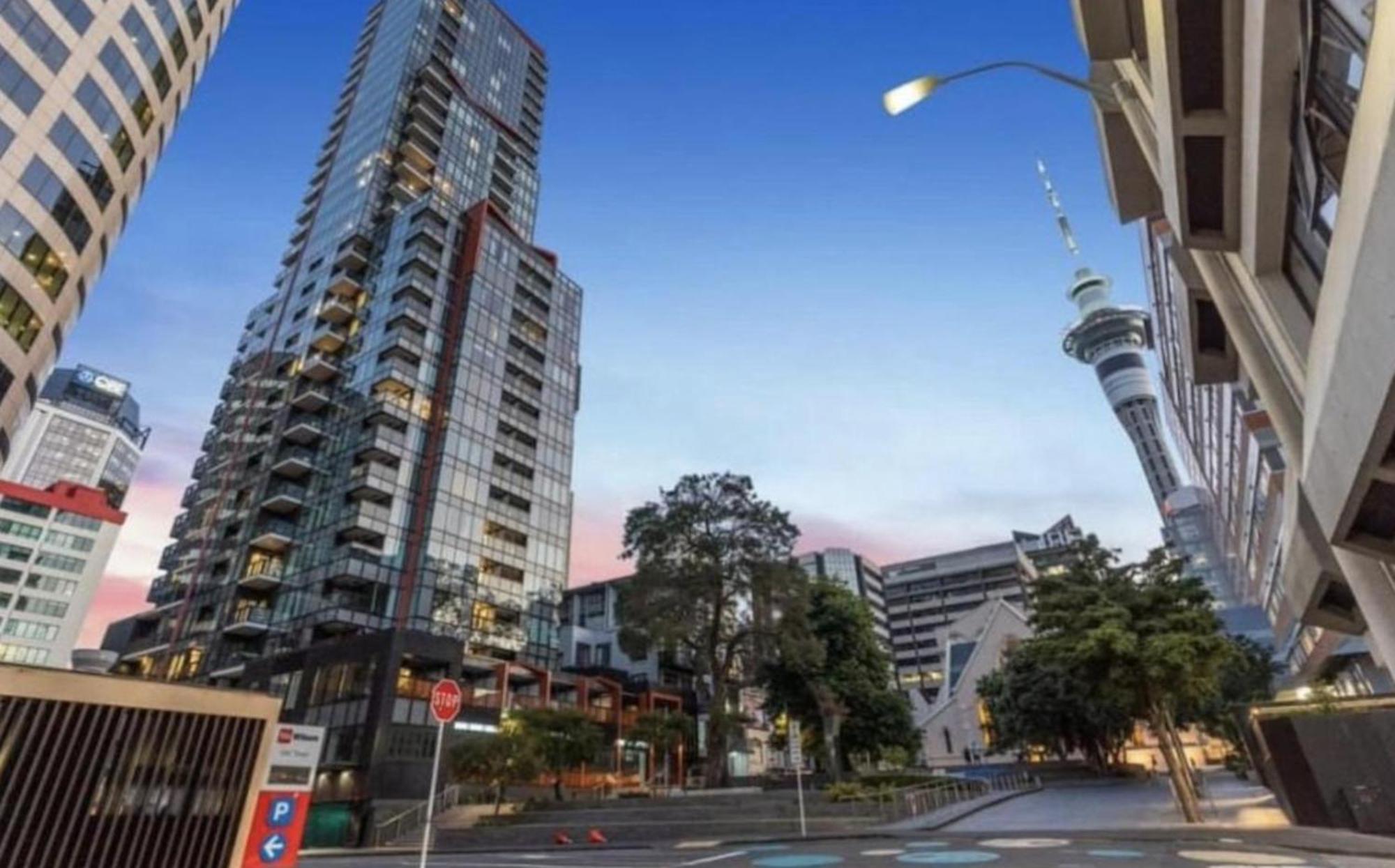 Gorgeous Seaview And Harbour View 2 Bedroom Apartment Auckland
