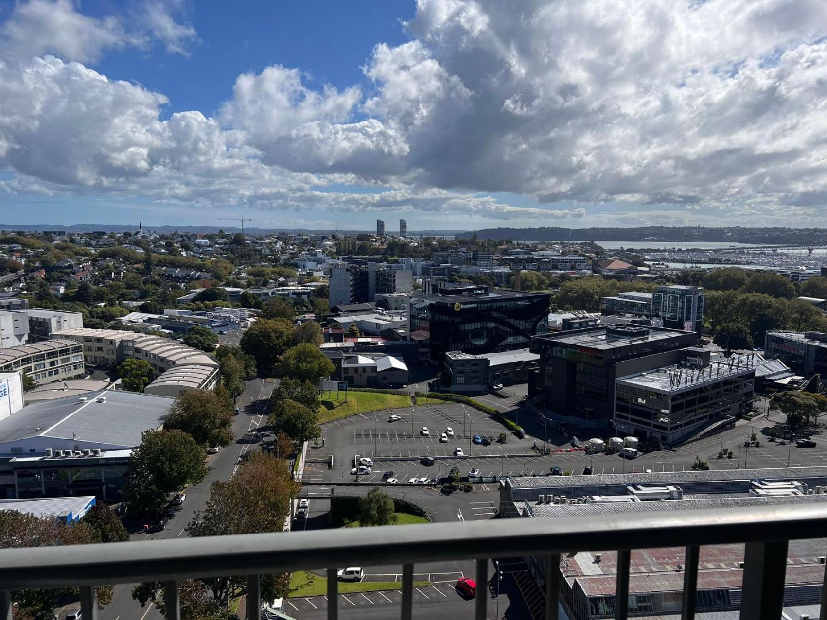 Arthur House 2 Bedrooms Balcony Good View Parking Wifi