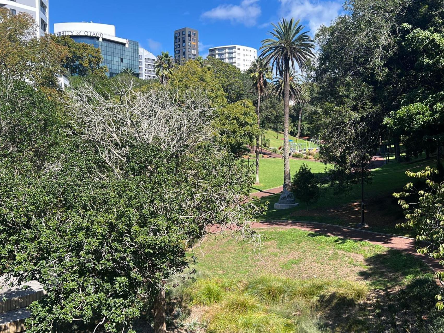 Arthur House 2 Bedrooms Balcony Good View Parking Wifi Apartment
