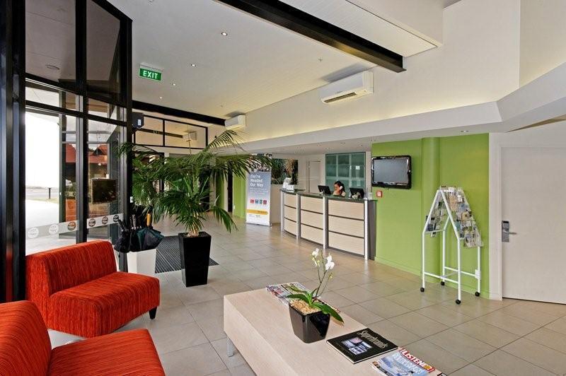 Hotel Quality Lincoln 4*