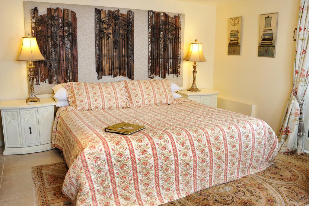 Bed & Breakfast Peace And Plenty