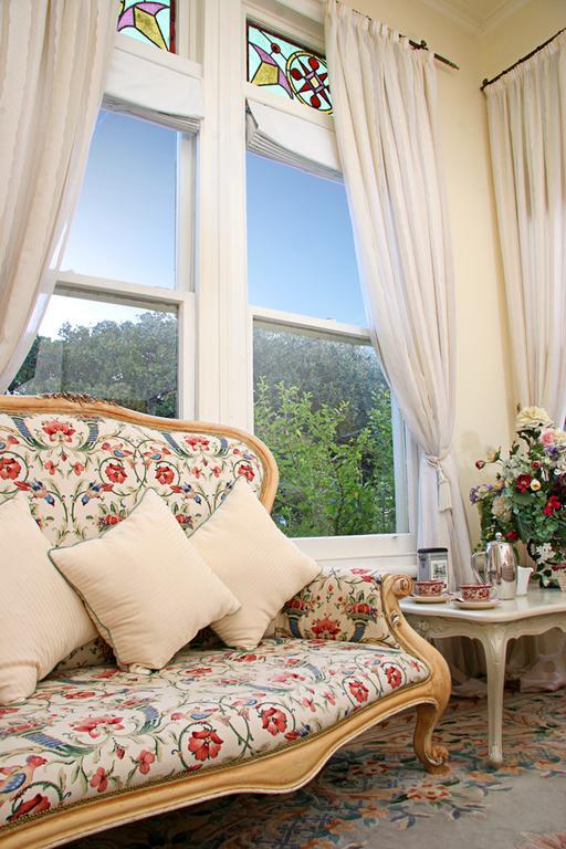 Bed & Breakfast Peace And Plenty Auckland