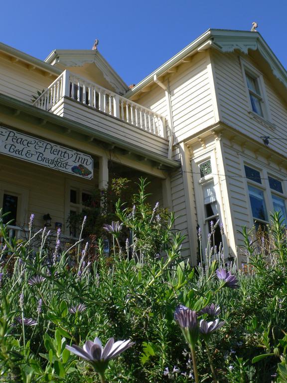 Bed & Breakfast Peace And Plenty Auckland