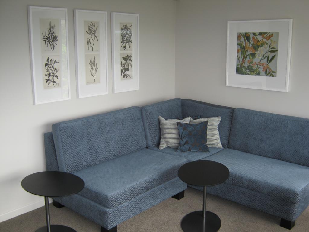Waitakere & Hotel 4*