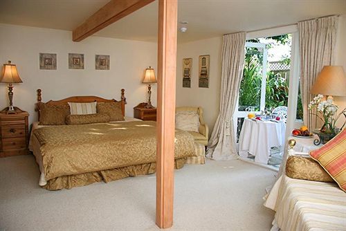 Bed & Breakfast Peace And Plenty 5*