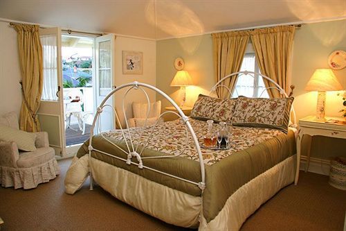 Bed & Breakfast Peace And Plenty