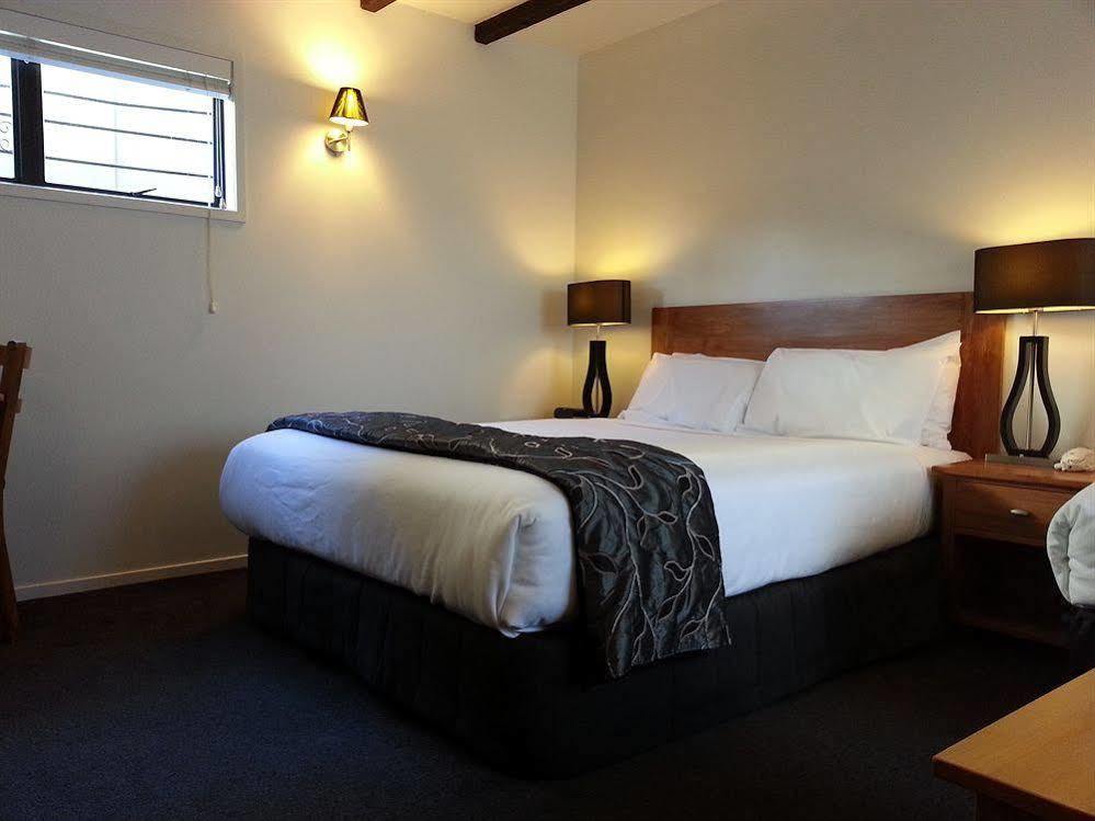 Motel Knights 4*