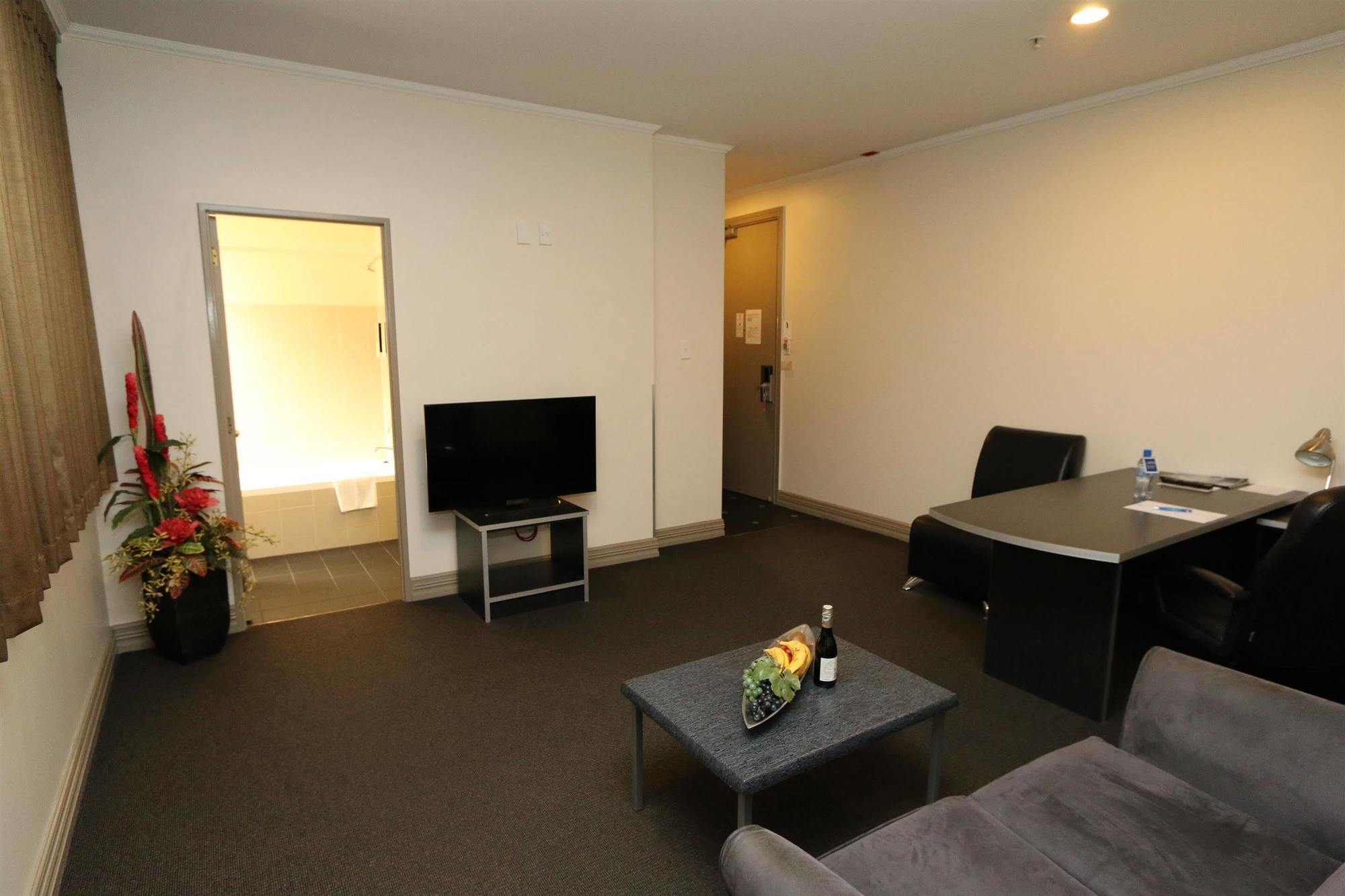 Hotel Edit Auckland Central 3*