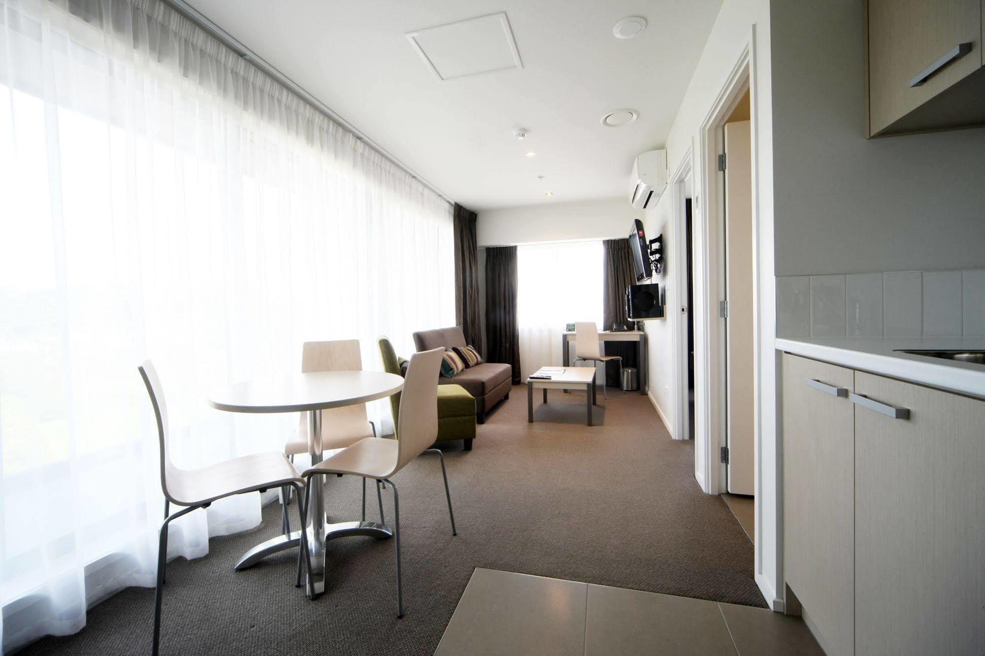 Aparthotel Quest Albany Serviced 4*