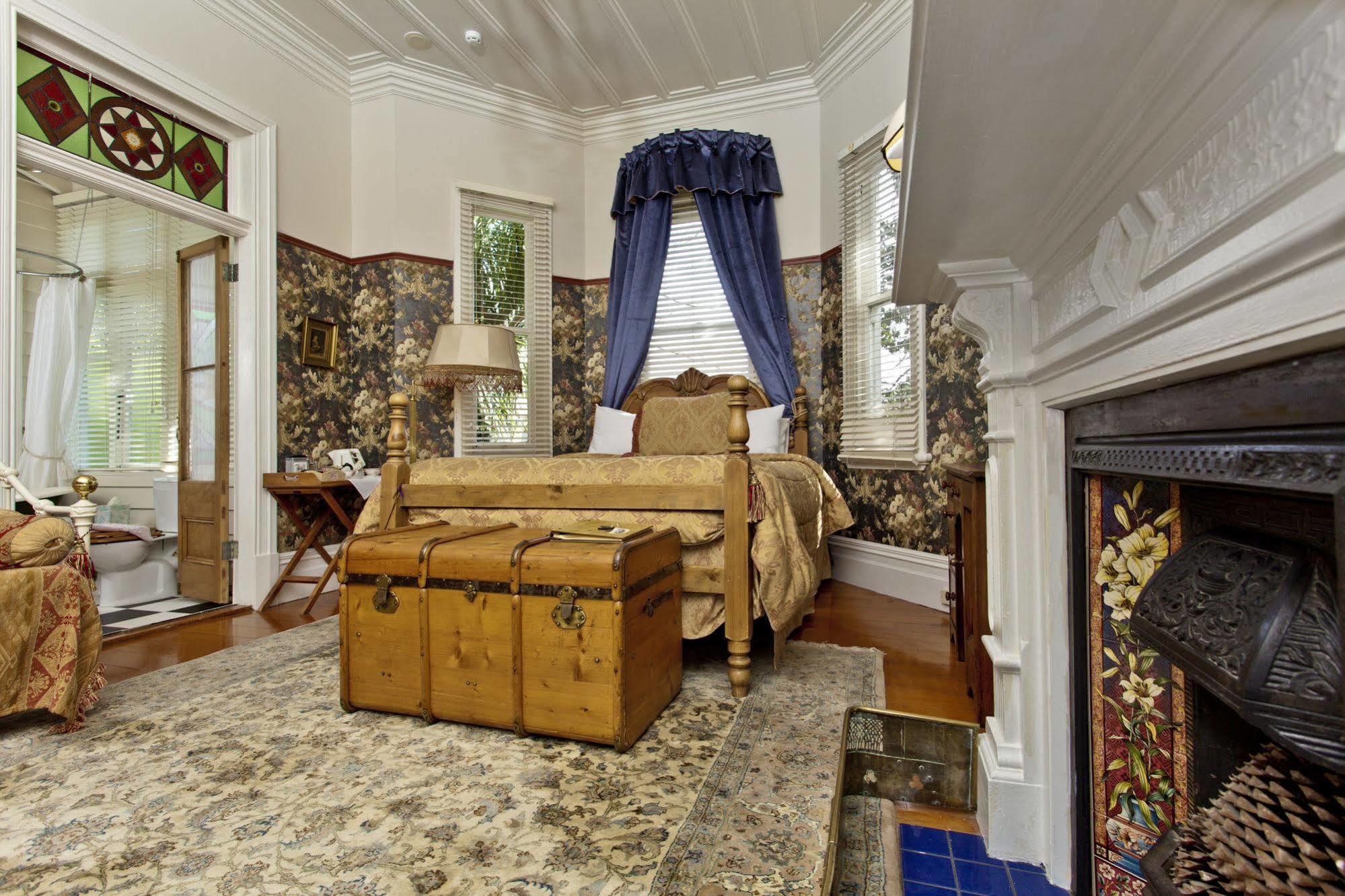 Peace And Plenty Bed & Breakfast 5*