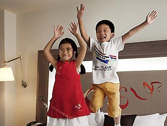 Novotel Airport 4*