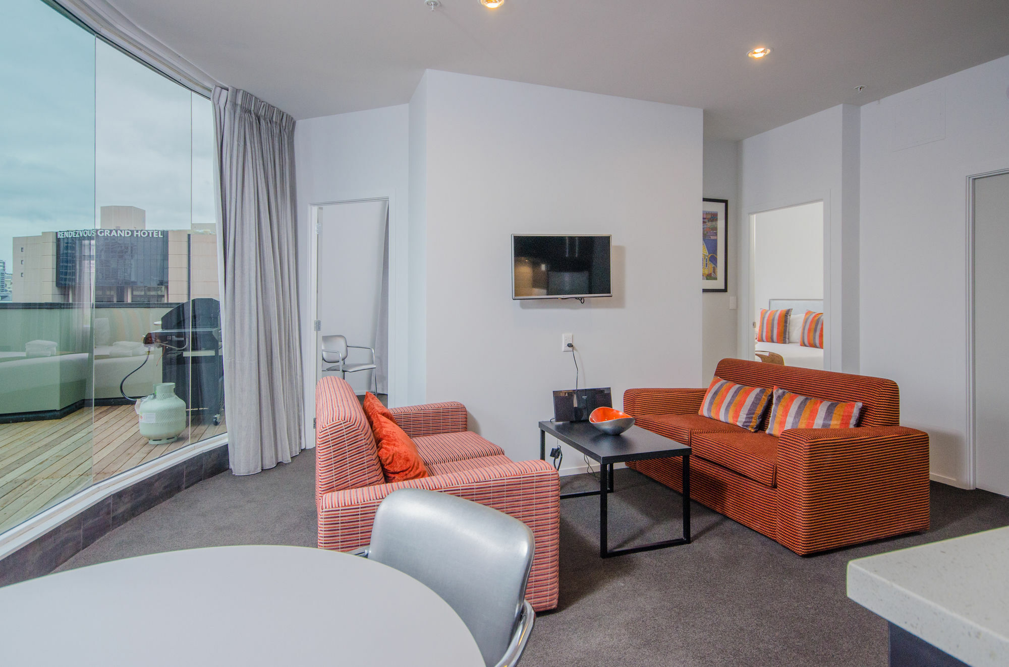 Ramada By Wyndham - Federal Street Aparthotel 4*