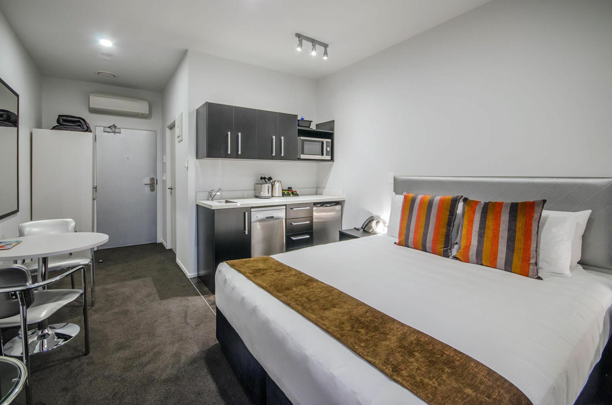 Ramada By Wyndham - Federal Street Aparthotel Auckland