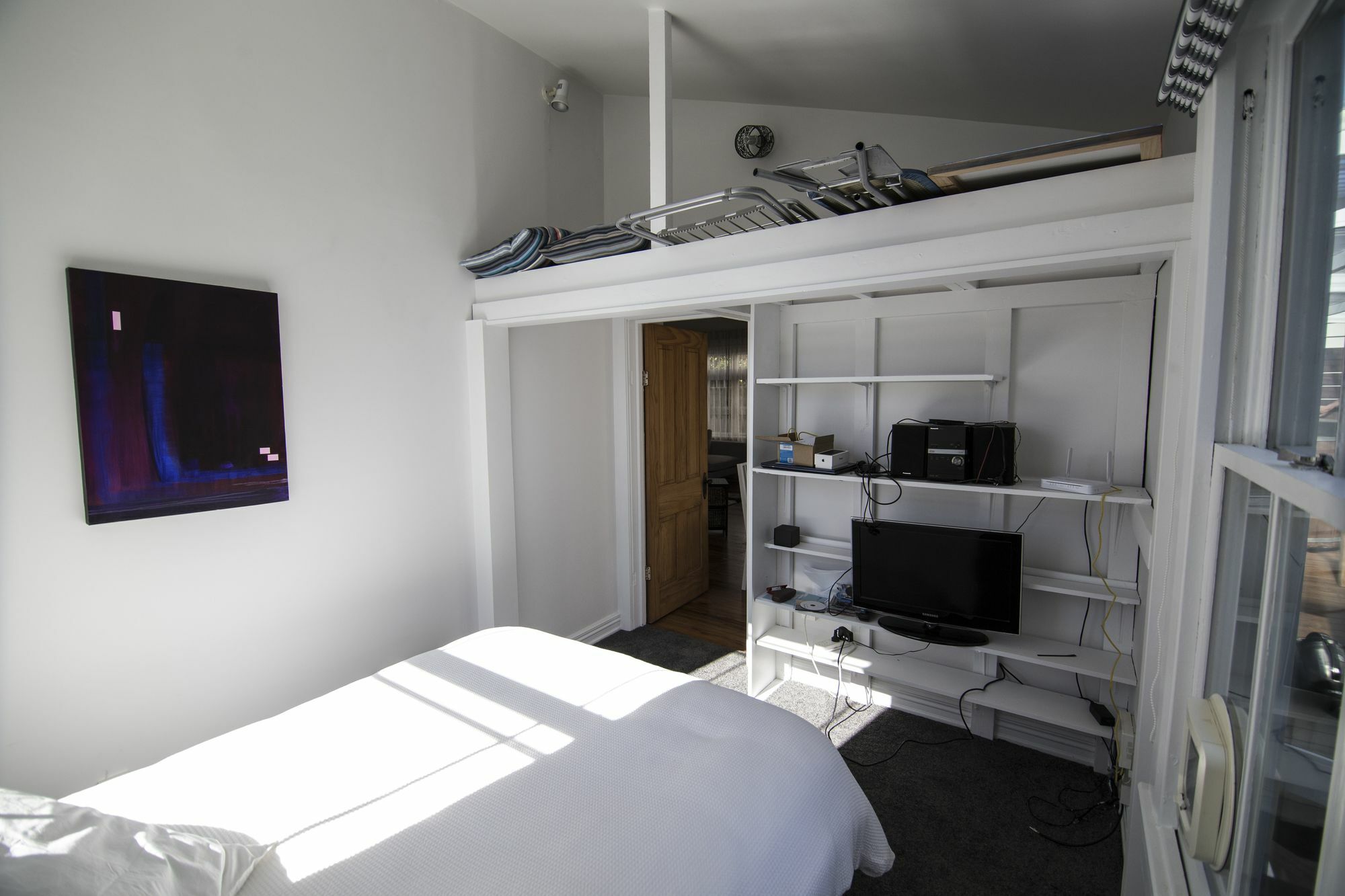 Spacious And Charming Grey Lynn *