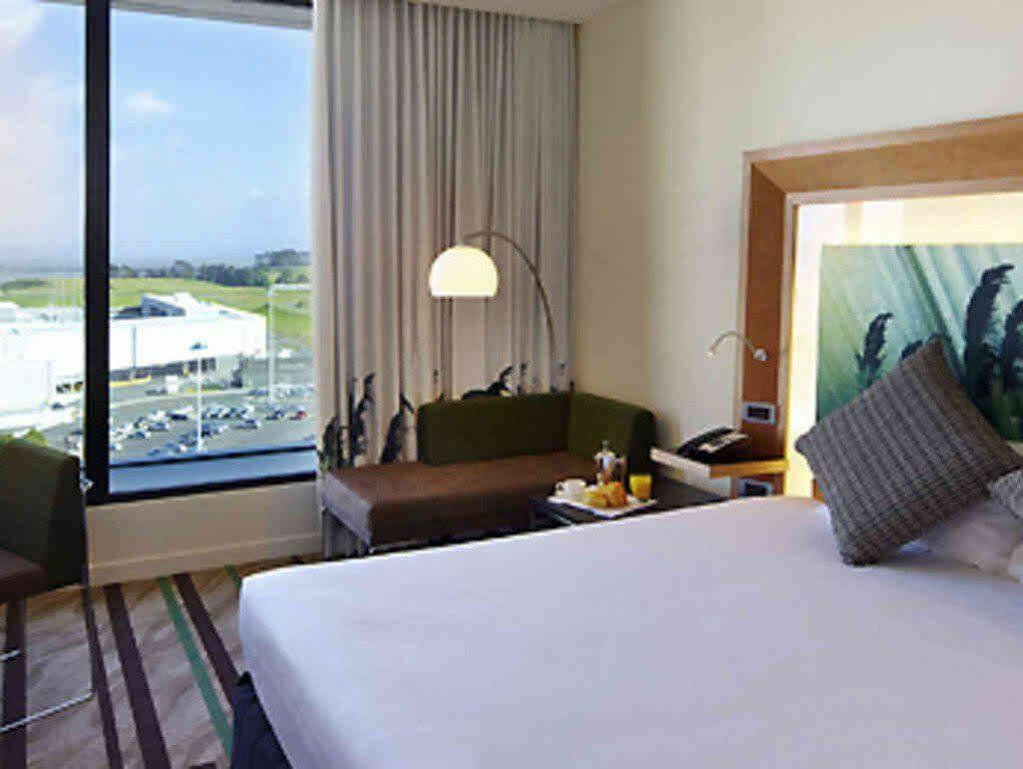 Hotel Novotel Airport