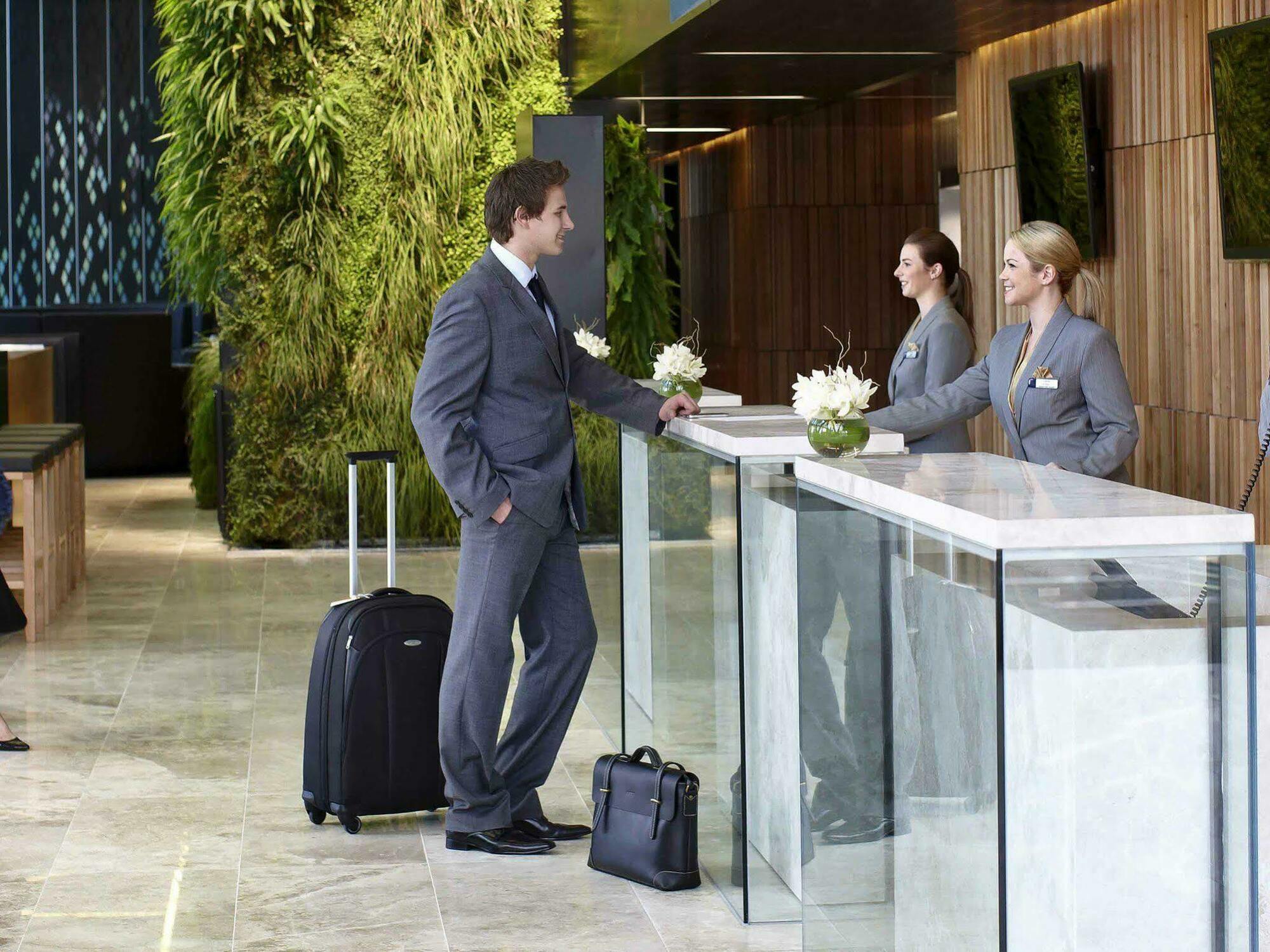 Hotel Novotel Airport