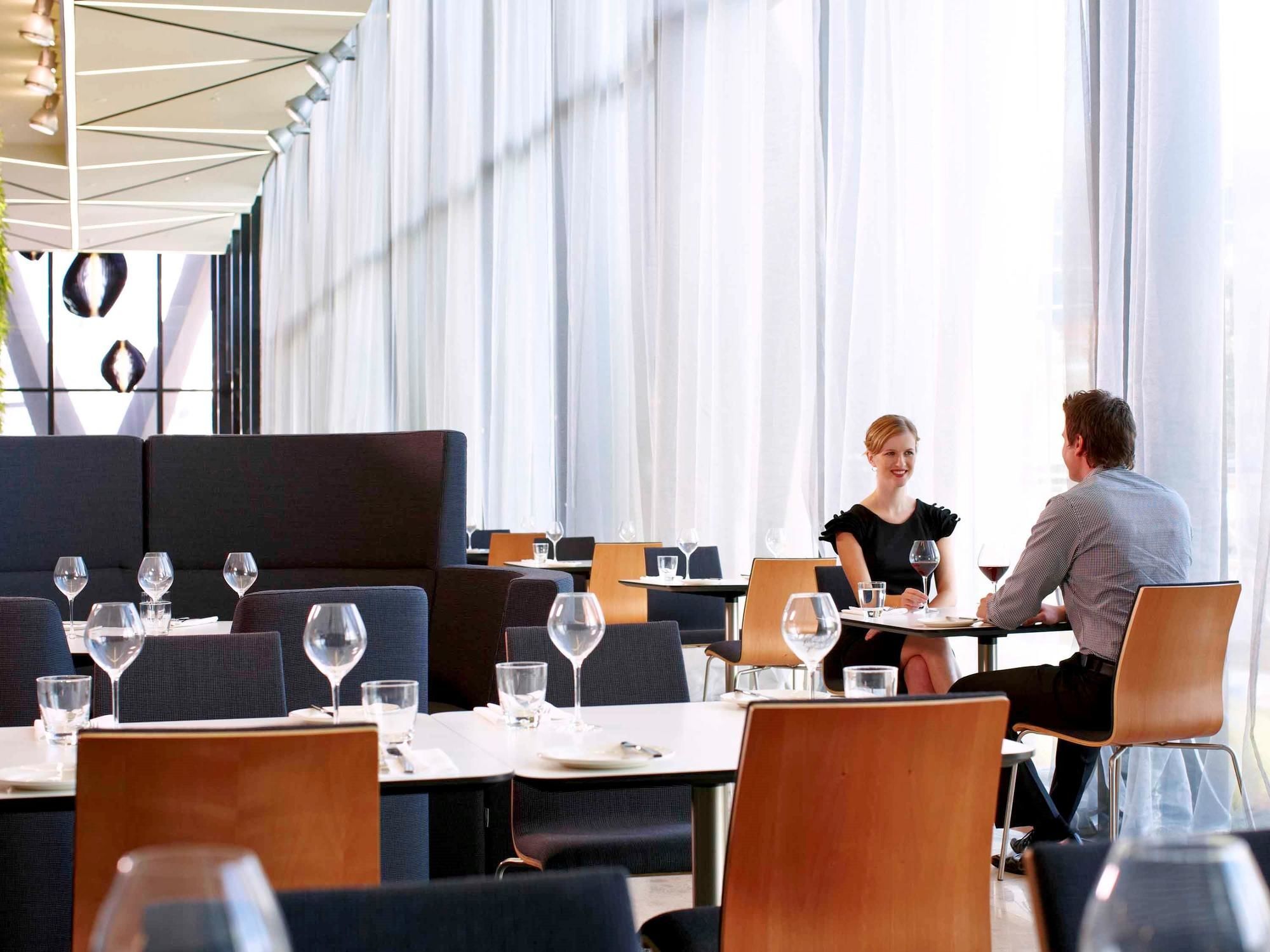 Novotel Airport Hotel 4*